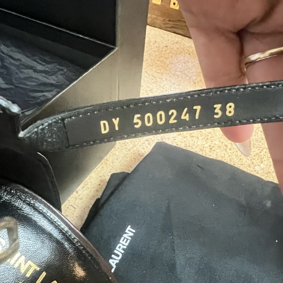 saint laurent - Picture 5 of 7